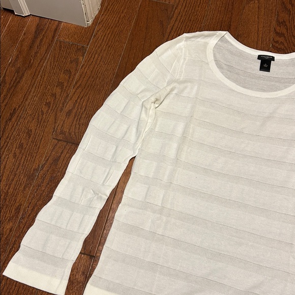 Ladies size XL lightweight white long sleeve Ann Taylor pullover sweater - Picture 4 of 12
